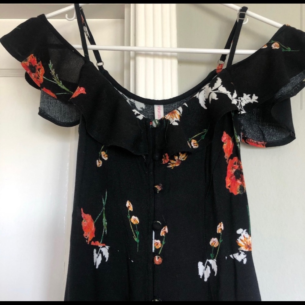 Floral Maxi Dress - Picture 3 of 3